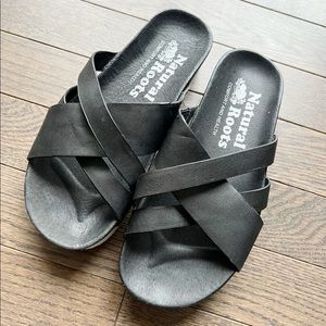 Roots sandals